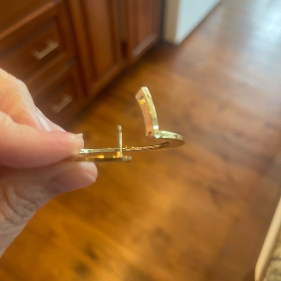 Jessica Simpson gold tone earrings - Picture 2 of 2